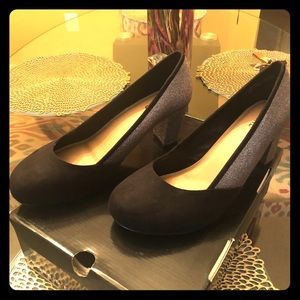 Black and silver shoe